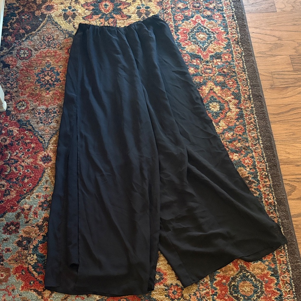 Elegant Black Wide-Leg Layered Pants